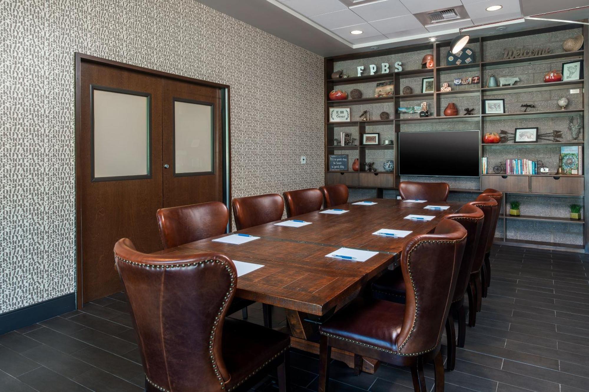 Four Points By Sheraton At Phoenix Mesa Gateway Airport Экстерьер фото