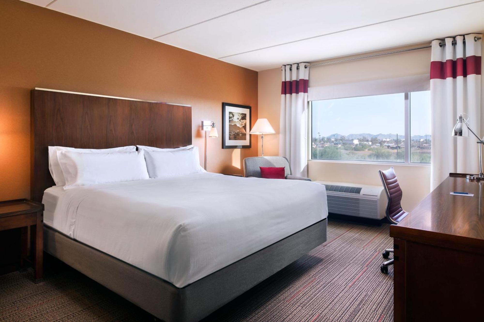 Four Points By Sheraton At Phoenix Mesa Gateway Airport Экстерьер фото